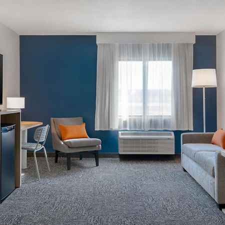 Spark By Hilton Savannah Midtown Екстериор снимка