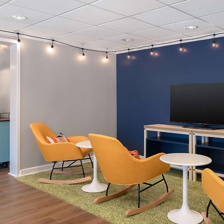 Spark By Hilton Savannah Midtown Екстериор снимка