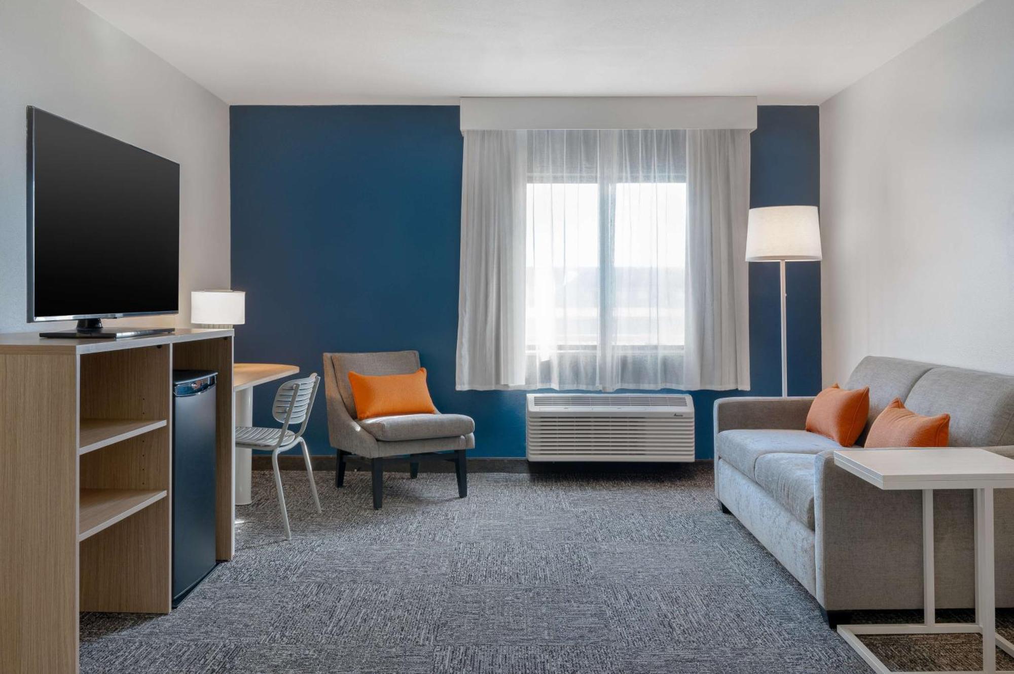 Spark By Hilton Savannah Midtown Екстериор снимка